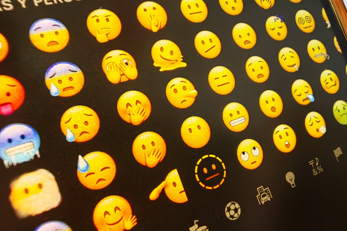 Estos son los nuevos emojis que Apple agrega con iOS 15.4 en los iPhone. (Foto: MAG - Rommel Yupanqui)