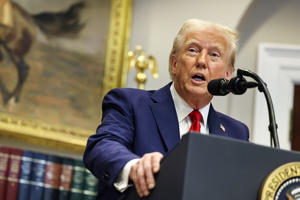 El presidente de Estados Unidos, Donald Trump, pronuncia un discurso en la Sala Roosevelt de la Casa Blanca en Washington DC, EE.UU., el 21 de enero de 2025. (Foto de EFE/EPA/AARON SCHWARTZ)