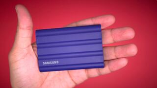 Samsung T7 Shield: la firma lanza un SSD portátil del tamaño de una tarjeta de crédito