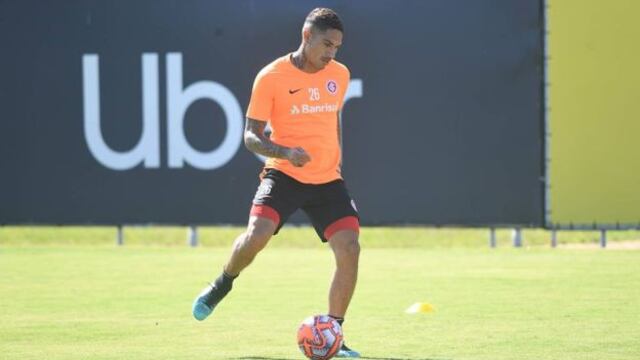 Paolo Guerrero volvió a los entrenamientos de Internacional y reaparecería ante Flamengo