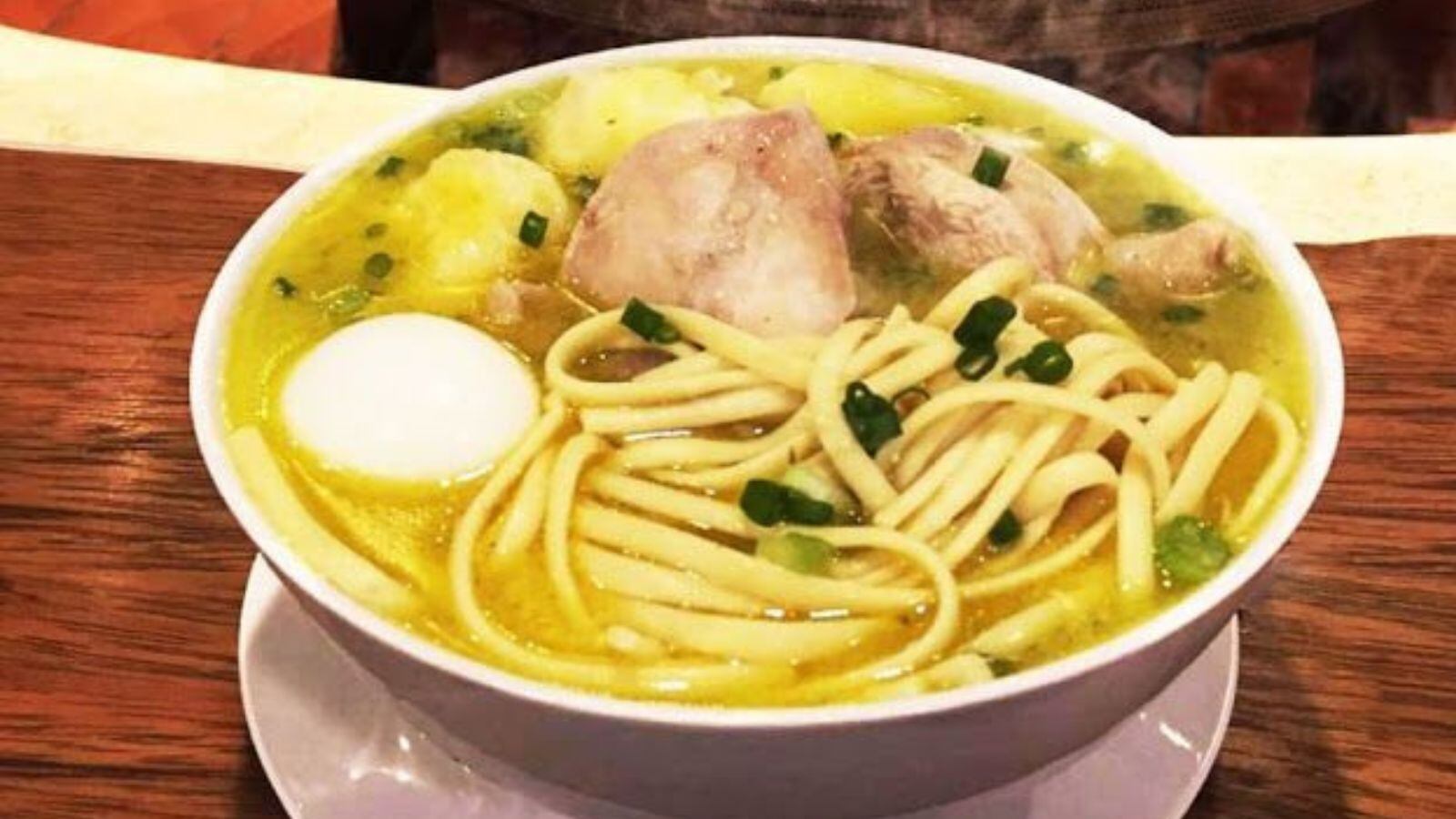 CALDO DE GALLINA
