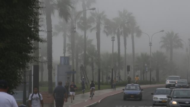 Habrá lloviznas y neblina este fin de semana en Lima