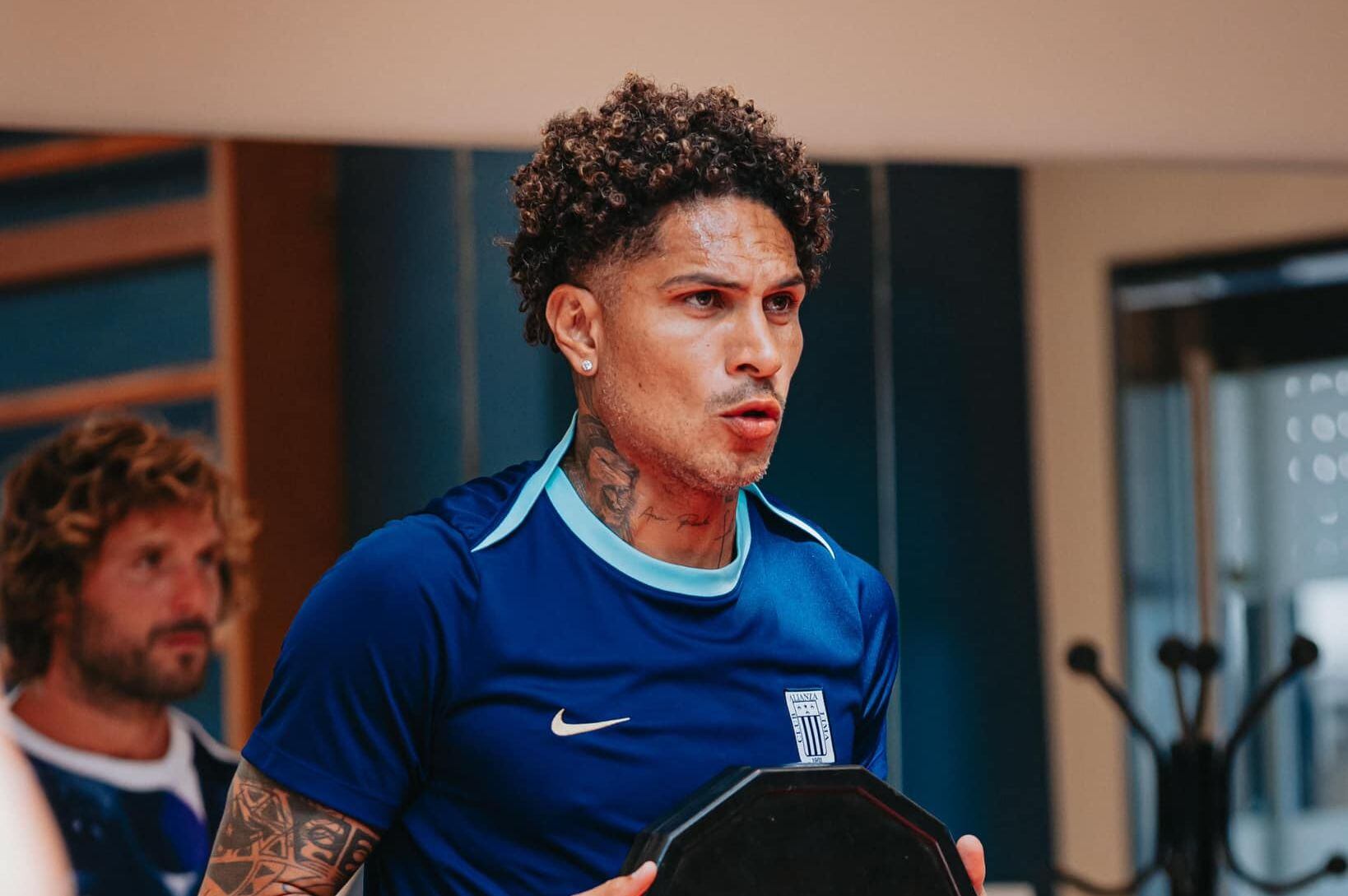 Además, el capitán de Alianza Lima destacó la conformación del plantel para la presente temporada bajo las órdenes del entrenador Néstor Gorosito.