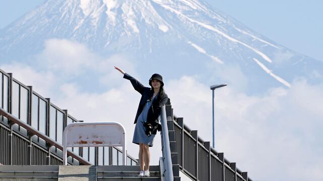 Gobierno local justifica limitar el ascenso al monte Fuji para proteger el patrimonio