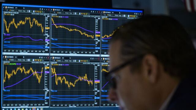 Wall Street cierra en rojo, enfocado en los tipos de interés al desinflarse Nvidia