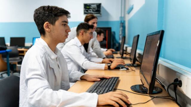 Hay un instituto en Los Olivos en el que puedes estudiar gratis las dos carreras técnicas mejor remuneradas del Perú: revisa AQUÍ cómo inscribirte y postular para capacitarte