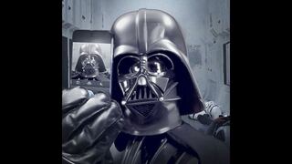 Desde el Papa a Darth Vader: los mejores 'selfies' de los famosos [FOTOS]