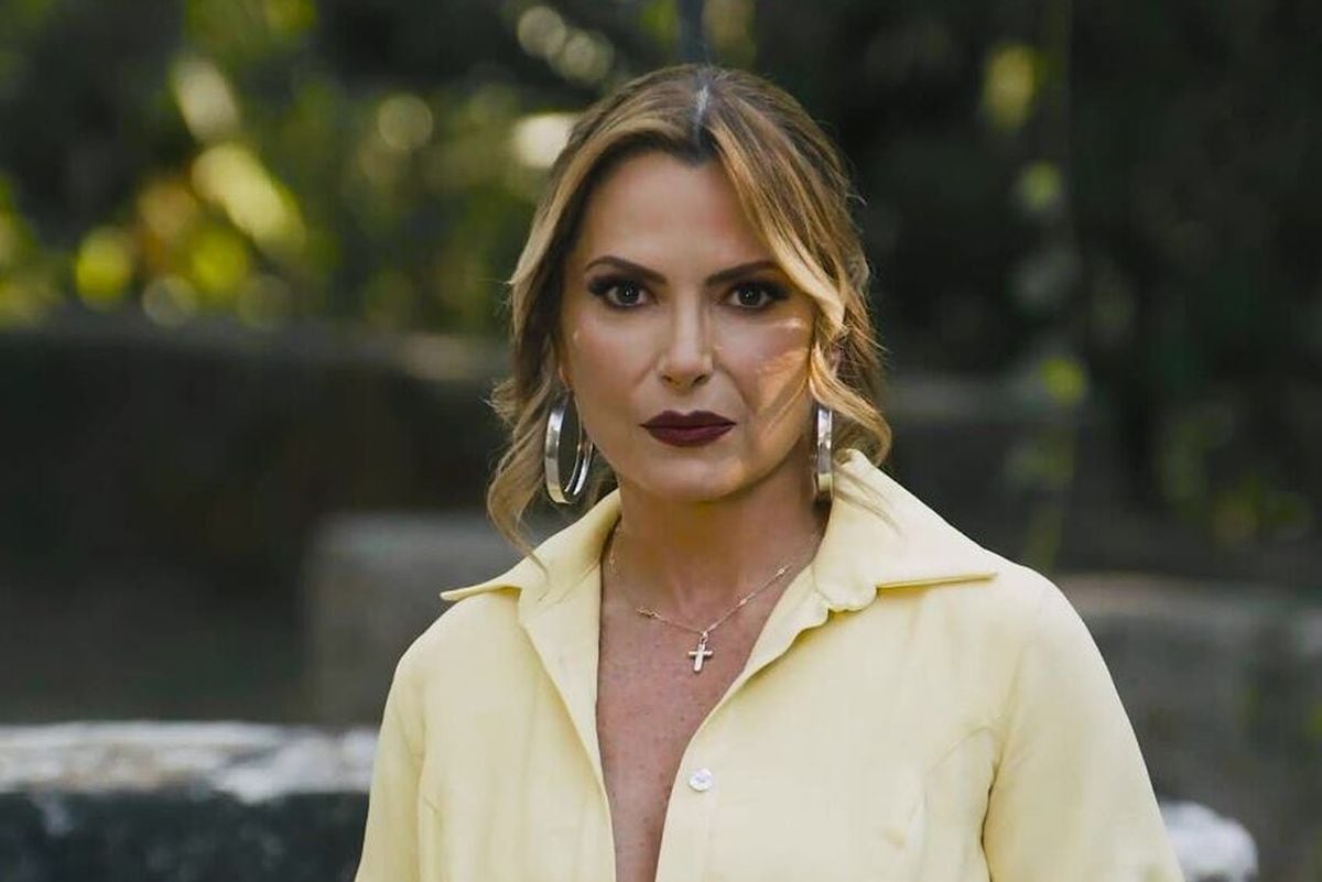 Adriana es una mujer ambiciosa que tiene un oscuro pasado en "Tierra de esperanza" (Foto: TelevisaUnivision)