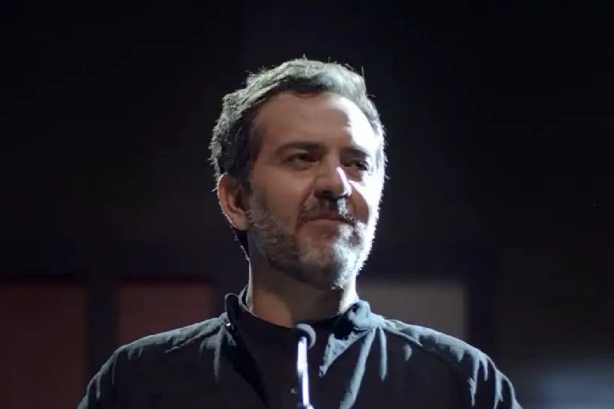 Gus Bauman utilizó a Okane para deshacerse de Celina y convertirse en el nuevo director del EWS en "Rebelde 2" (Foto: Netflix)