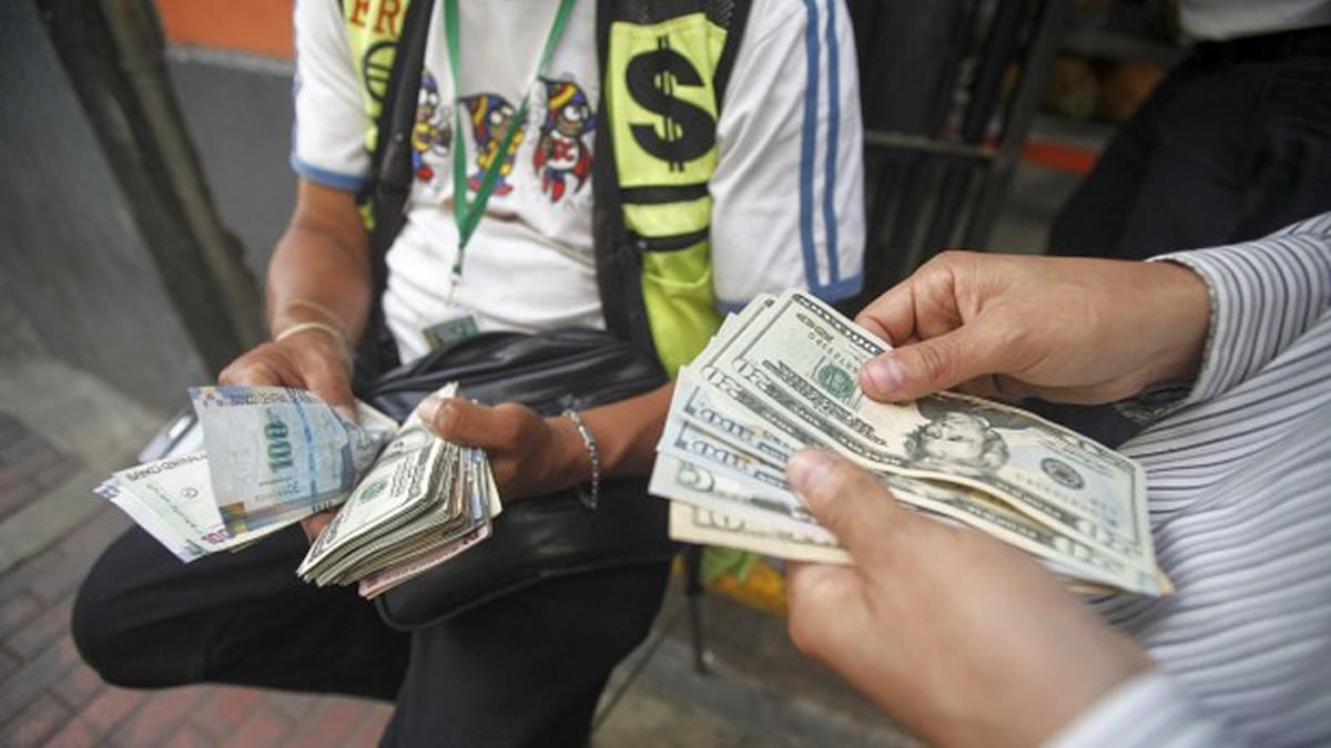 Siga aquí la cotización del billete verde en el Perú