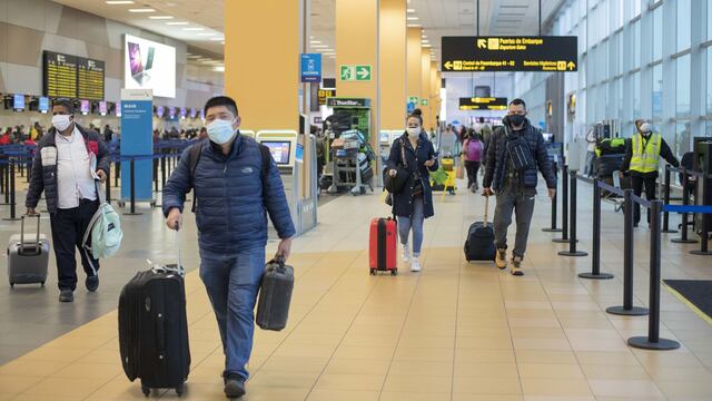 Migraciones: conoce quiénes y dónde podrán obtener pasaporte este domingo 17 de abril