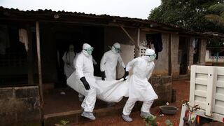 El ébola podría estar latente en curados hasta cinco años después y propiciar brotes