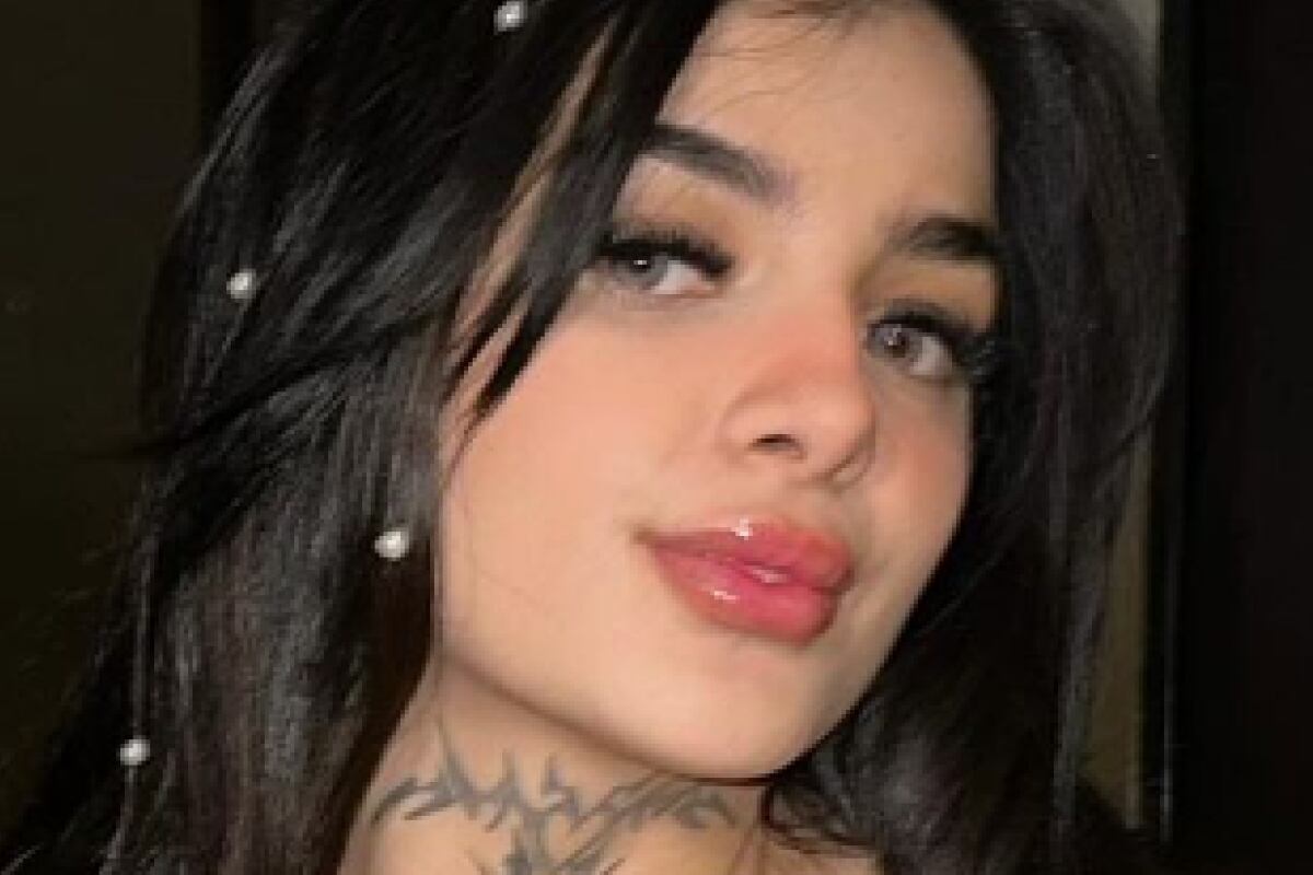 La modelo Karely Ruiz anunció su embarazo por medio de redes sociales (Foto: Karely Ruiz / Instagram)