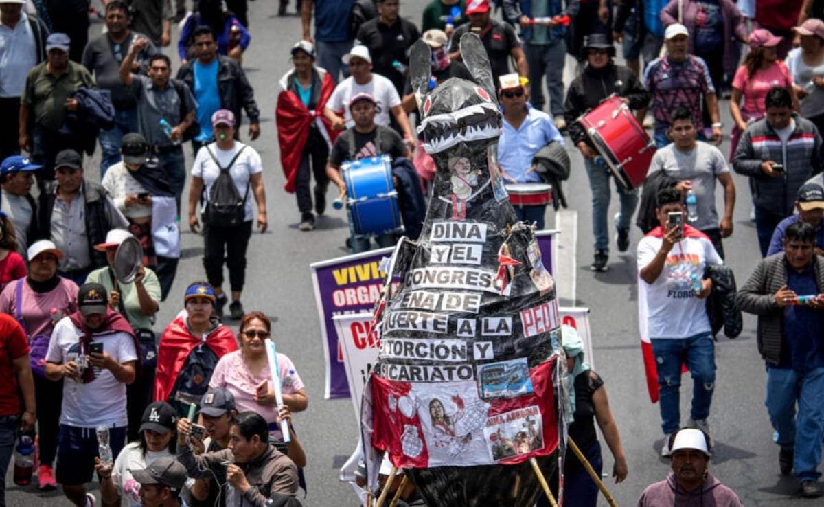 El paro nacional de transportistas se llevará a cabo este miércoles 23 de octubre desde las 12.00 de la tarde.
