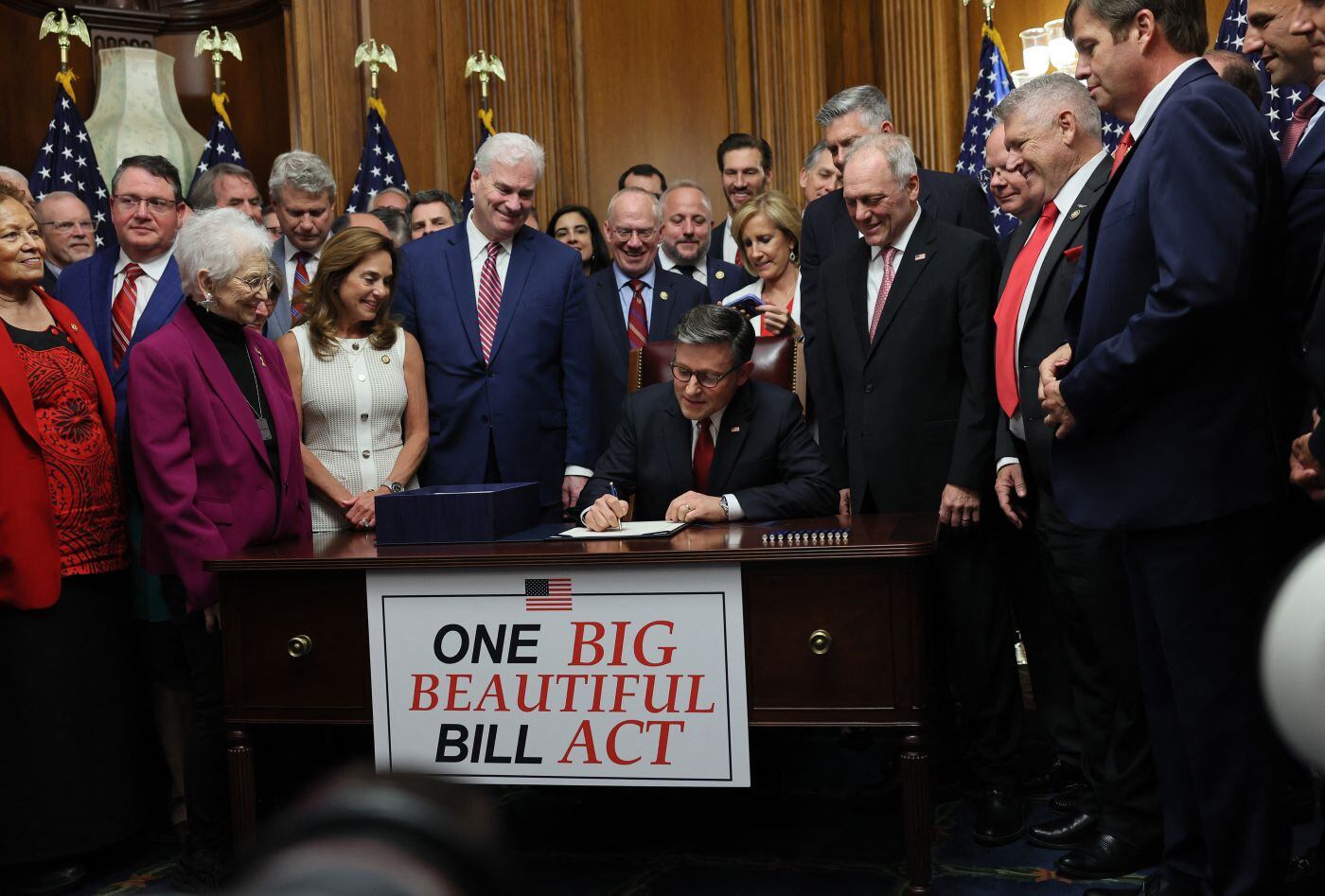 La llamada "Gran y Hermosa Ley" fue aprobada por el Congreso estadounidense el 3 de julio. (Foto: Jemal COUNTESS / AFP)