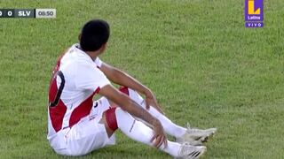 A poco del inicio: Ruídiaz solicitó su cambio por lesión en el Perú vs. El Salvador | VIDEO