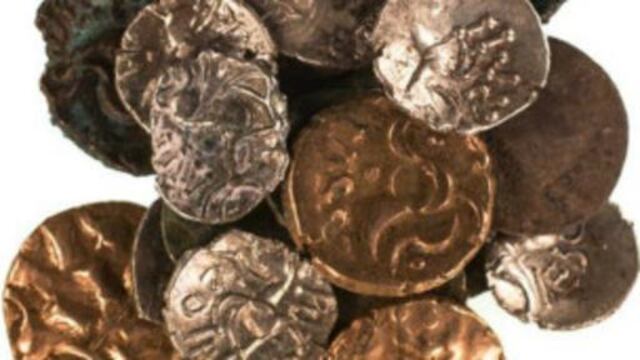 Hallan monedas de la edad de bronce y el Imperio Romano