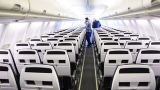 United Airlines sortea un año de vuelos gratis entre viajeros vacunados contra el COVID-19
