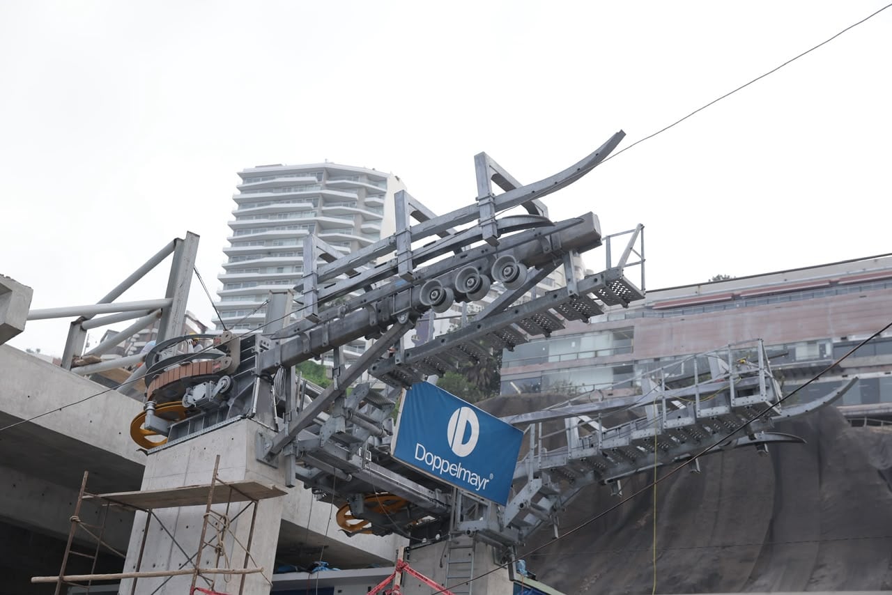 Teleférico de Miraflores entra a su fase final de construcción antes de ser habilitado para el público. (Fotos: Hugo Pérez / GEC).