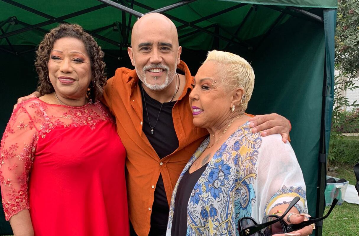 Marco Romero y Bartola invitaron a Lucía de la Cruz para el último programa de “Una y mil voces”. (Foto: Instagram)