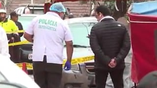 Ate: sicarios asesinan a balazos a un hombre y dejan a otro herido | VIDEO