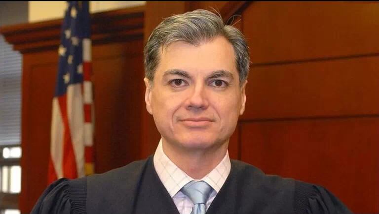 Juan Merchan tiene 60 años. (New York State Supreme Court).