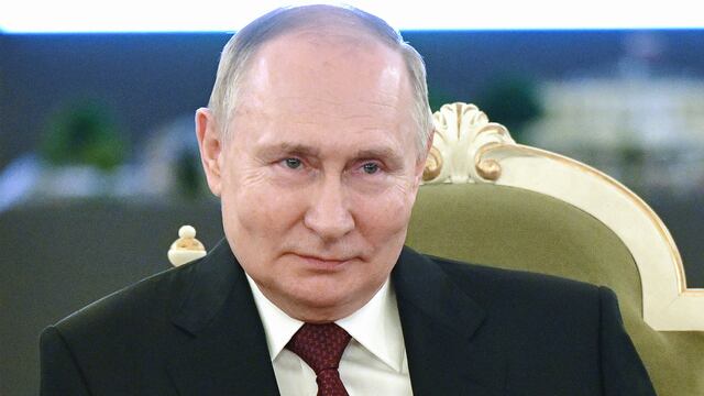 Putin fue informado de los daños en buque de guerra tras el ataque ucraniano en Crimea