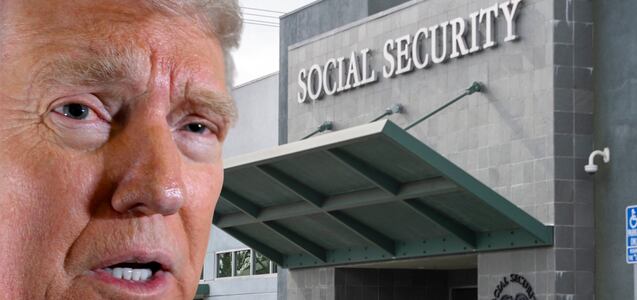 Donald Trump cancela número del Seguro Social de inmigrantes
