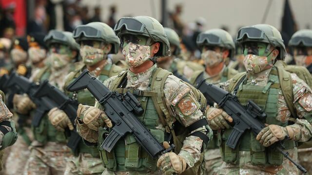 ¿Cuál es el sueldo de un militar del Ejército del Perú?