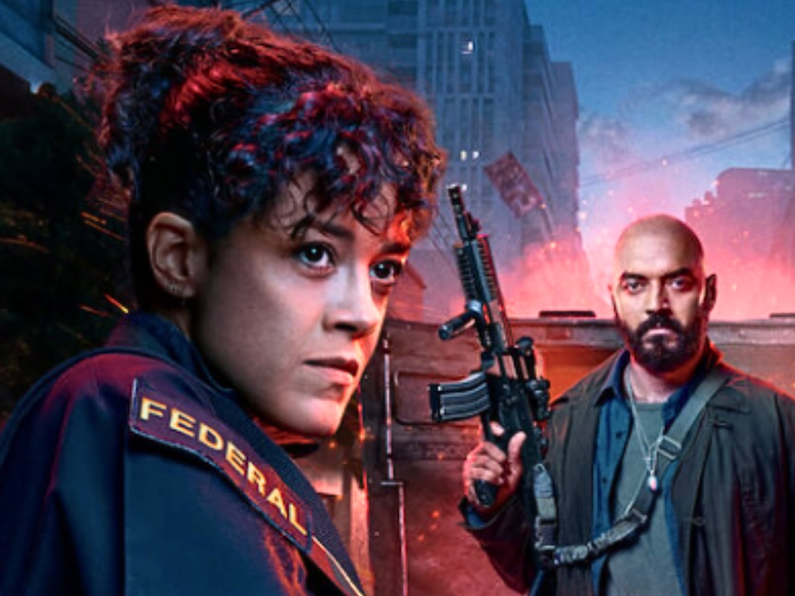 Maeve Jinkings interpreta a la oficial de la Policía de Brasil, Suellen, en “El ADN del delito” (Foto: Netflix)