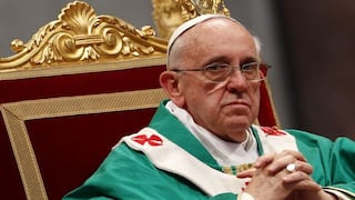 Papa Francisco: “Me duele ver a curas o monjas con autos último modelo”