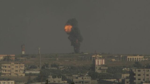 Israel lanza decenas de bombardeos sobre la franja de Gaza