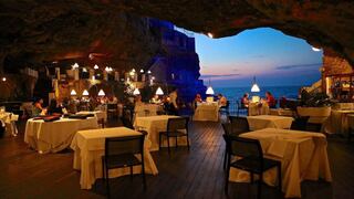 Descubre el mágico restaurante que está dentro de una cueva