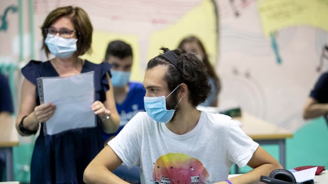 Italia anuncia que más del 70 % de los mayores de 12 años está vacunado contra el coronavirus