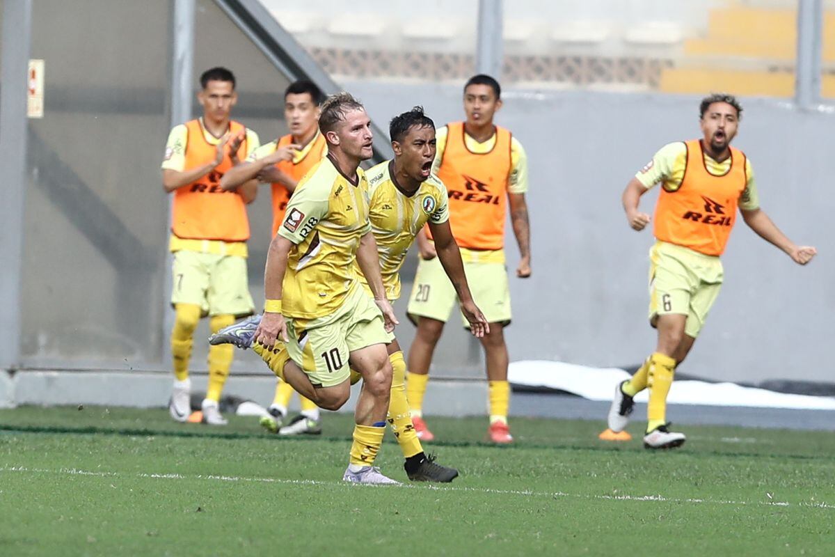 Juan Pablo sorprendió y se llevó la victoria del estadio Nacional. Foto: Julio Reaño / @photo.gec