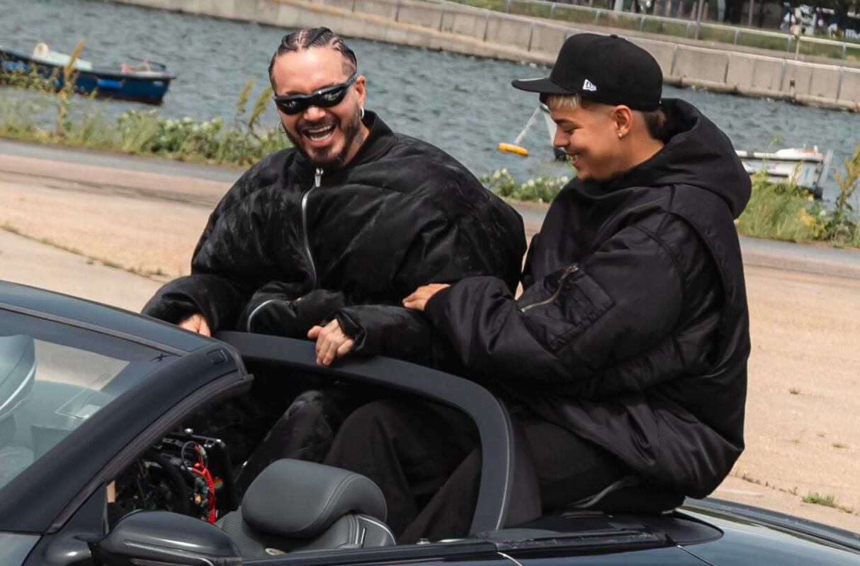 J Balvin y Saiko unen sus voces para el estreno de "Gaga". (Foto: Instagram)