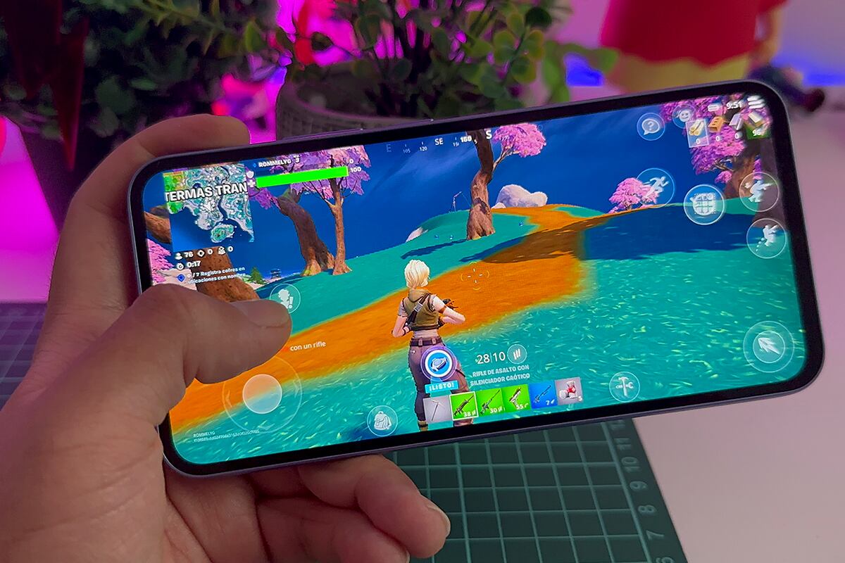 En el tema de los videojuegos tuvimos la posibilidad de poder jugar Fortnite. Lo más sorprendente es que los gráficos son bastante estables. (Foto: MAG - Rommel Yupanqui)