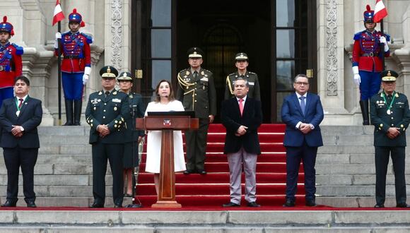 Dina Boluarte dedicó unas palabras a policías que rescataron a empresaria Jackeline Salazar. (Foto: Presidencia del Perú)