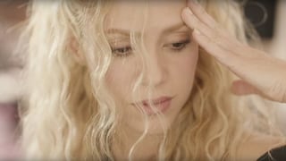 Shakira presentó su último videoclip "Me enamoré" en YouTube