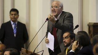 García Belaunde: “AP no va a subirse al carro de la censura”