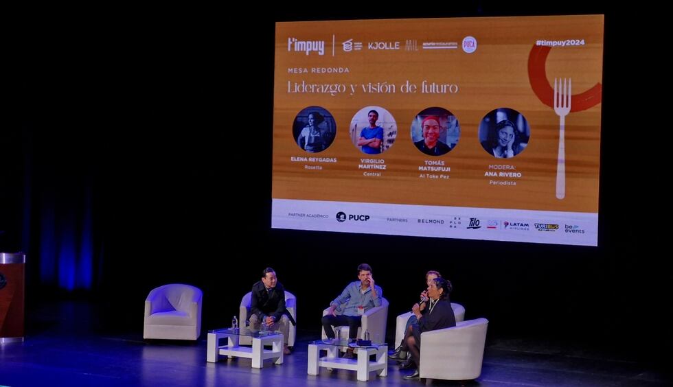 T'impuy fue el nombre que recibió el día de conferencias organizado en Lima en el marco del encuentro del Consejo Internacional de Basque Culinary Center. En la imagen: Tomás Matsufuji, de Al Toke Pez, conversa con Virgilio Martínez de Central y la chef mexicana Elena Reygadas, de Roseta, en una charla moderada por la periodista Ana Rivero. (Foto: El Comercio)