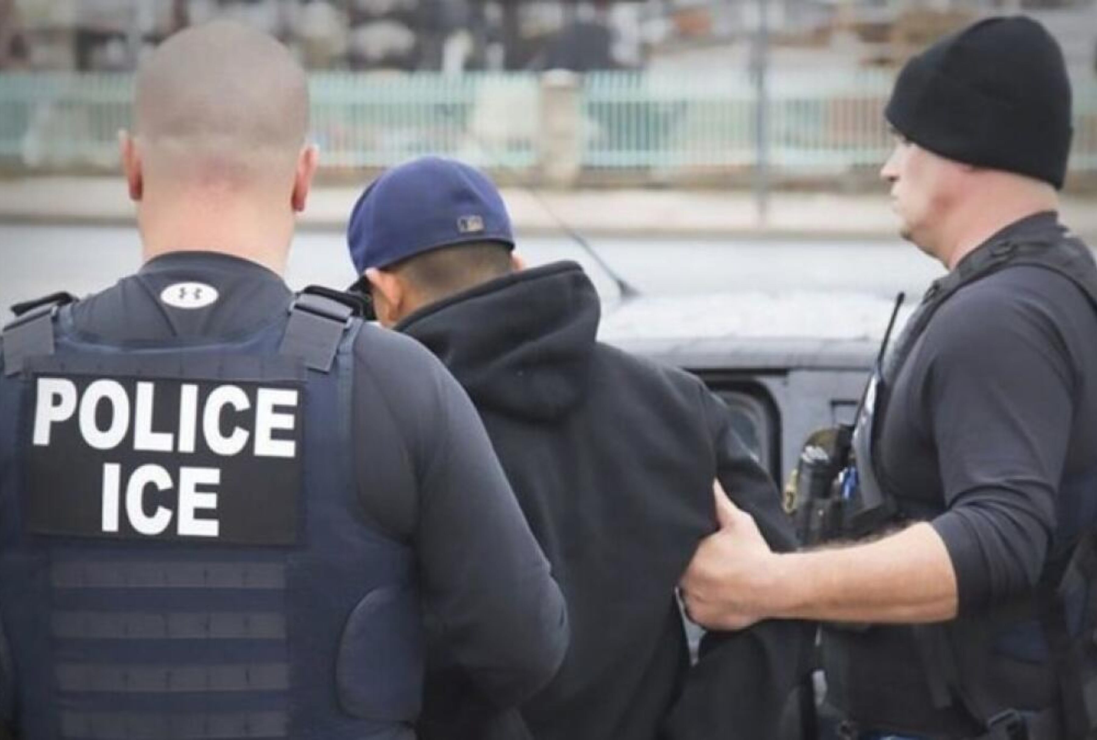 Cómo actuar si te enfrentas al ICE: Las 3 reglas esenciales para proteger tus derechos. (Fuente: Los Angeles Times)