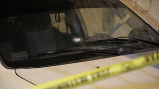 VMT: sujetos atacan a balazos vivienda y auto de familia