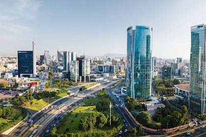 Mercado de oficinas prime se ajusta: menos oferta y mayor demanda elevan los precios en Lima, ¿qué está cambiando?