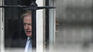 Boris Johnson se libra de censura y retiene su cargo, pero a un precio demasiado alto