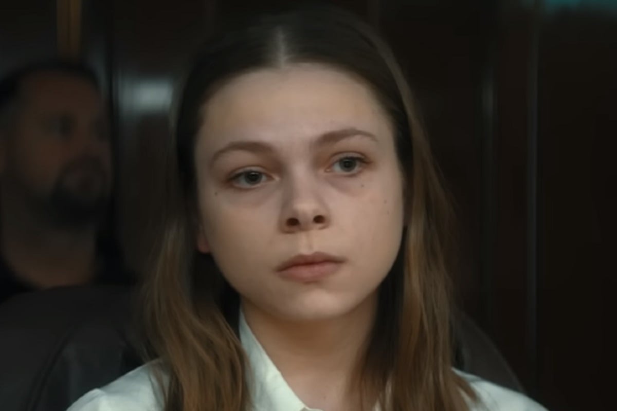 Alexandra Karlsson Tyrefors da vida a Stella Sandell en la serie sueca "Una familia normal" (Foto: Netflix)