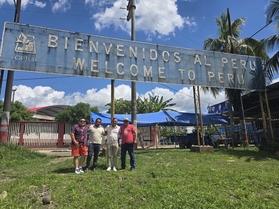 Linares durante su última visita a Santa Rosa de Loreto, a fines de julio.
