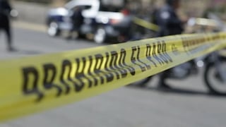 Hallan 9 cuerpos colgados de un puente en Zacatecas, México