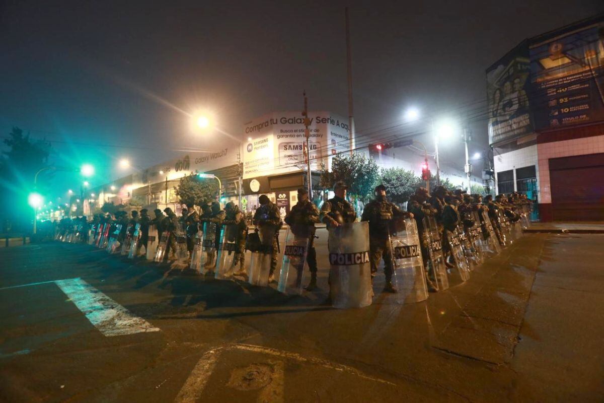 Un vocero de la Fiscalía indicó que los celulares incautados habrían sido instrumentalizados para la realización de actividades ilícitas. Fotos: César Grados/@photo.gec
