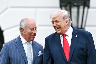 La Casa Blanca publica foto de Trump y Carlos III con el mensaje “dos reyes”